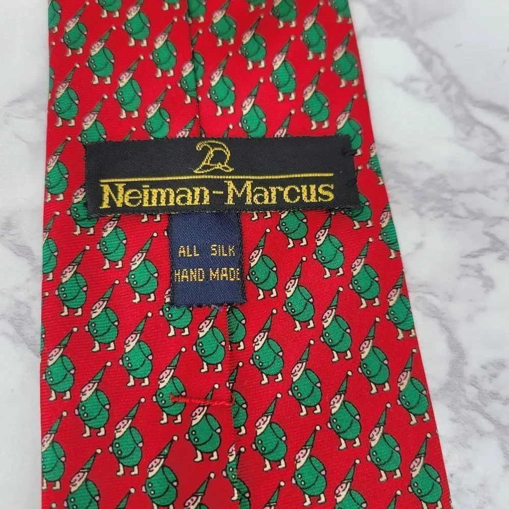 Neiman Marcus Silk Red and Green Elf Novelty Christmas Tie Men's Necktie